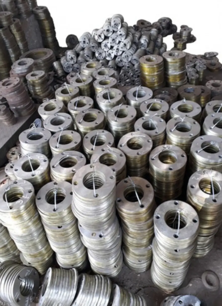 Stock of machined flanges and fittings